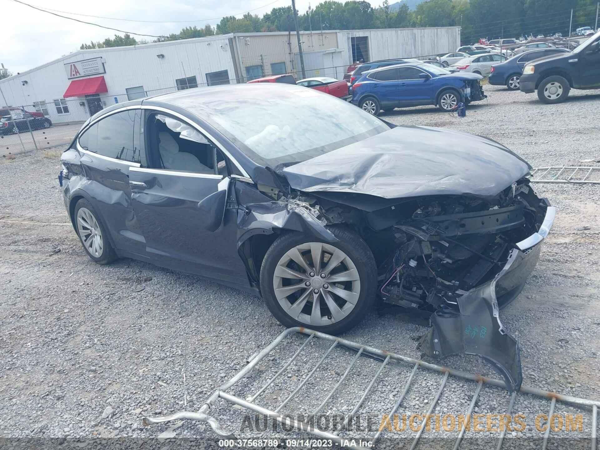 5YJXCDE28JF133793 TESLA MODEL X 2018