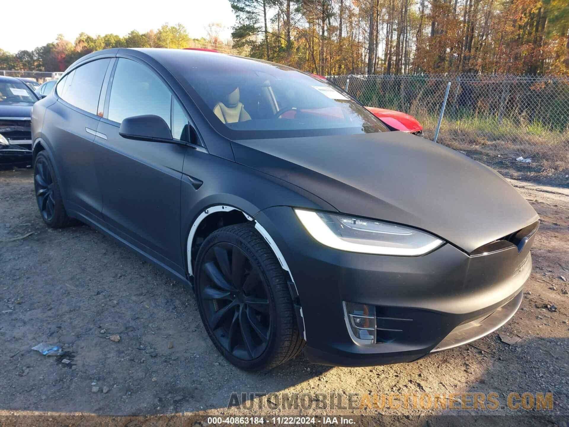 5YJXCDE28LF298553 TESLA MODEL X 2020