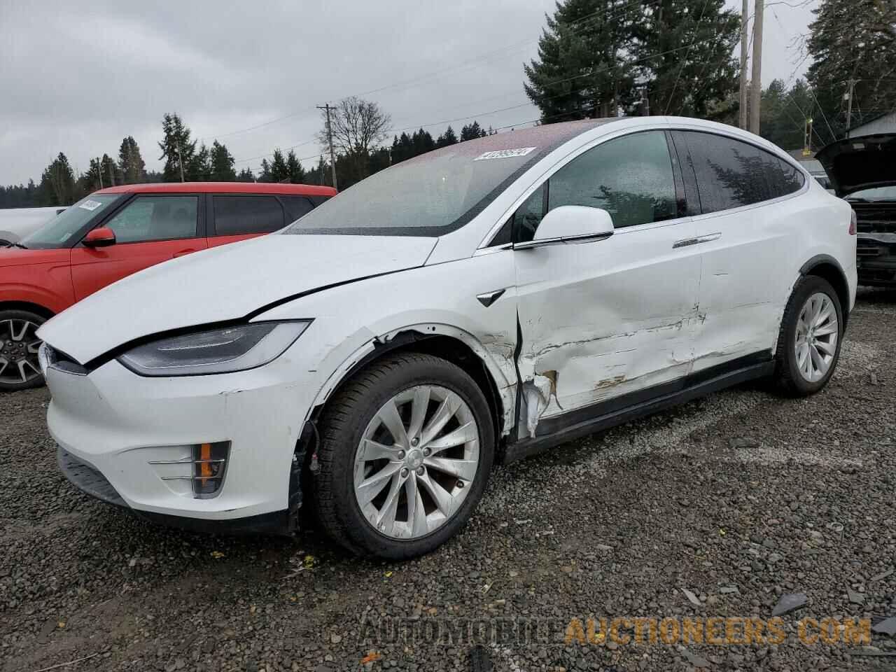 5YJXCDE28MF323758 TESLA MODEL X 2021