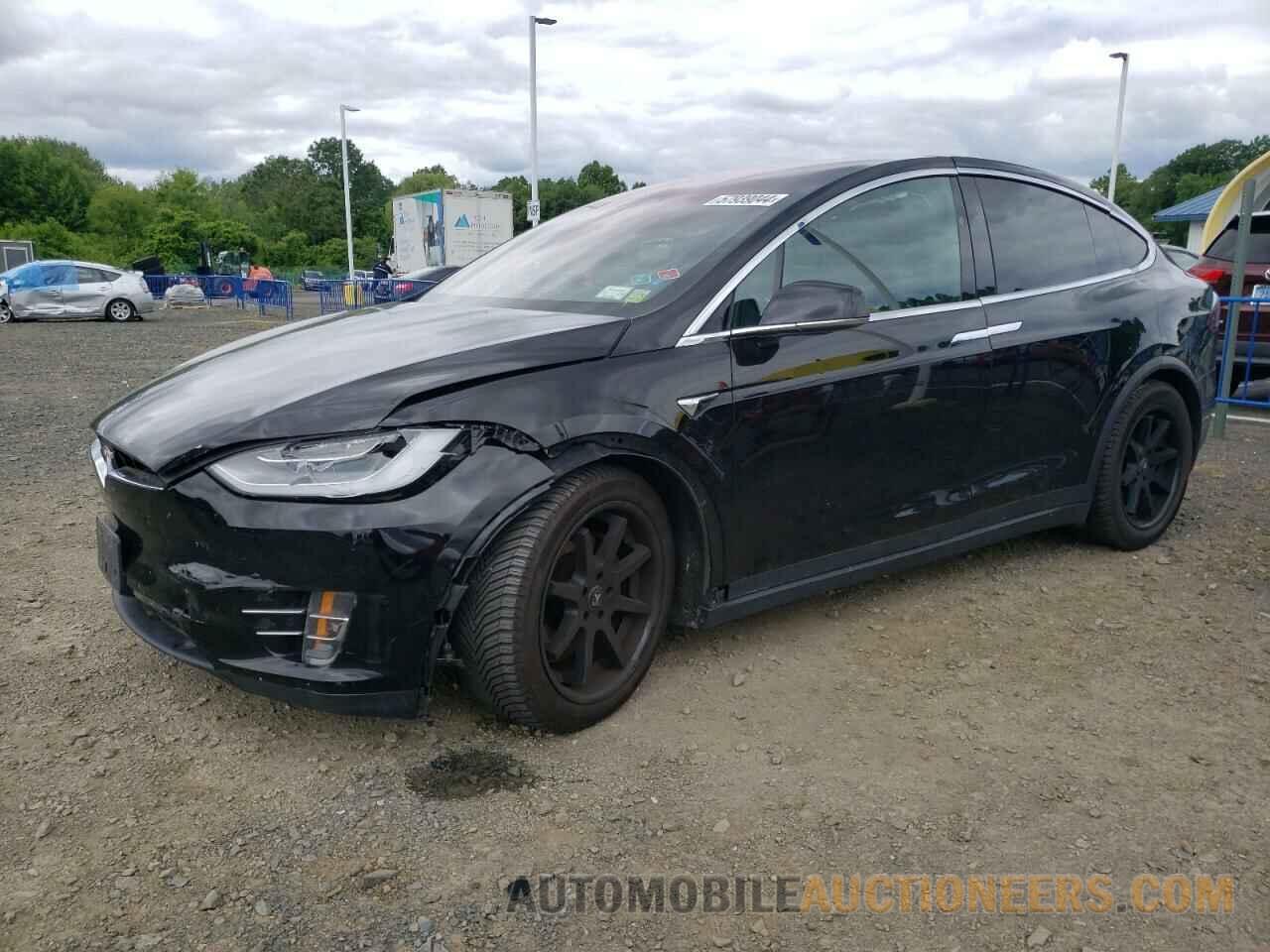 5YJXCDE28MF324652 TESLA MODEL X 2021