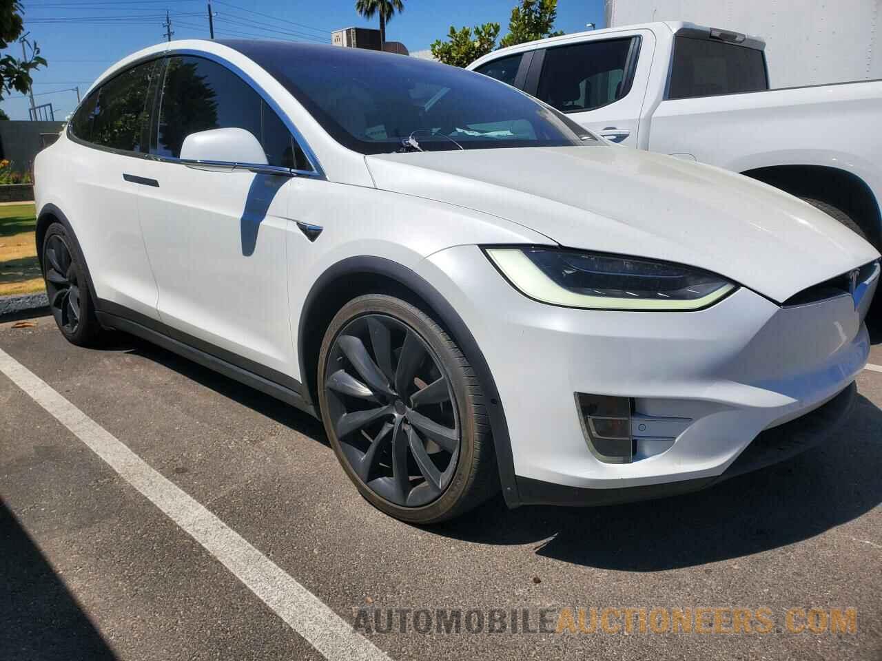 5YJXCDE29GF026471 TESLA MODEL X 2016