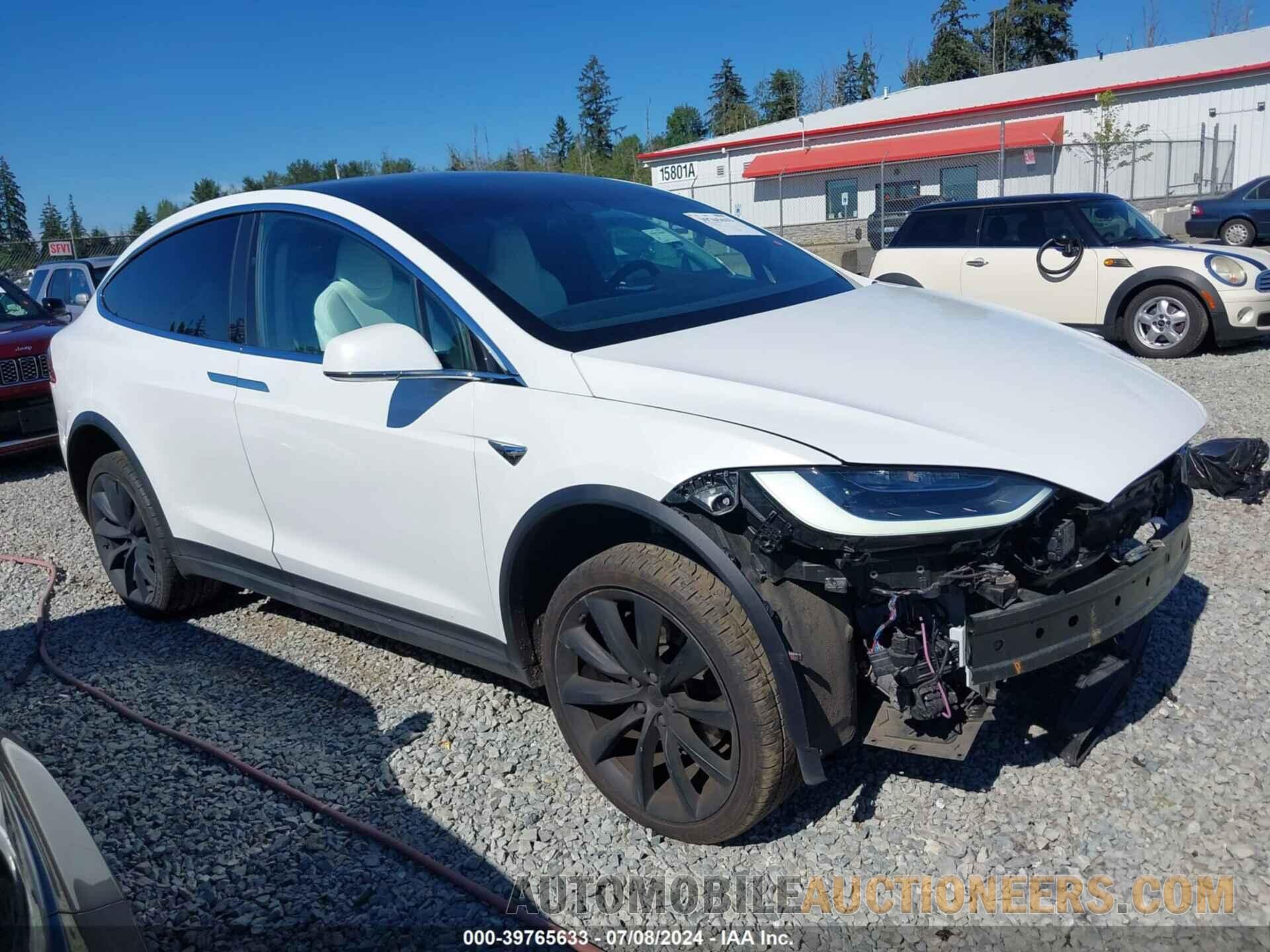 5YJXCDE29JF103413 TESLA MODEL X 2018