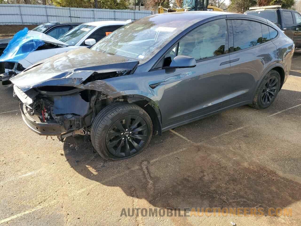 5YJXCDE29JF138310 TESLA MODEL X 2018