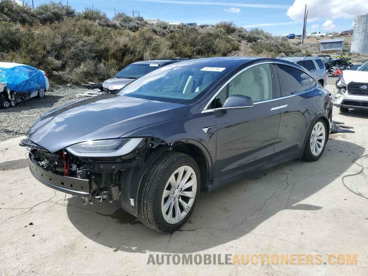 5YJXCDE29KF158932 TESLA MODEL X 2019