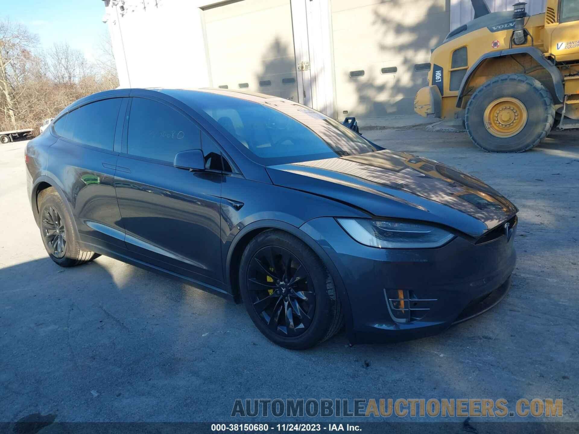 5YJXCDE29KF184608 TESLA MODEL X 2019