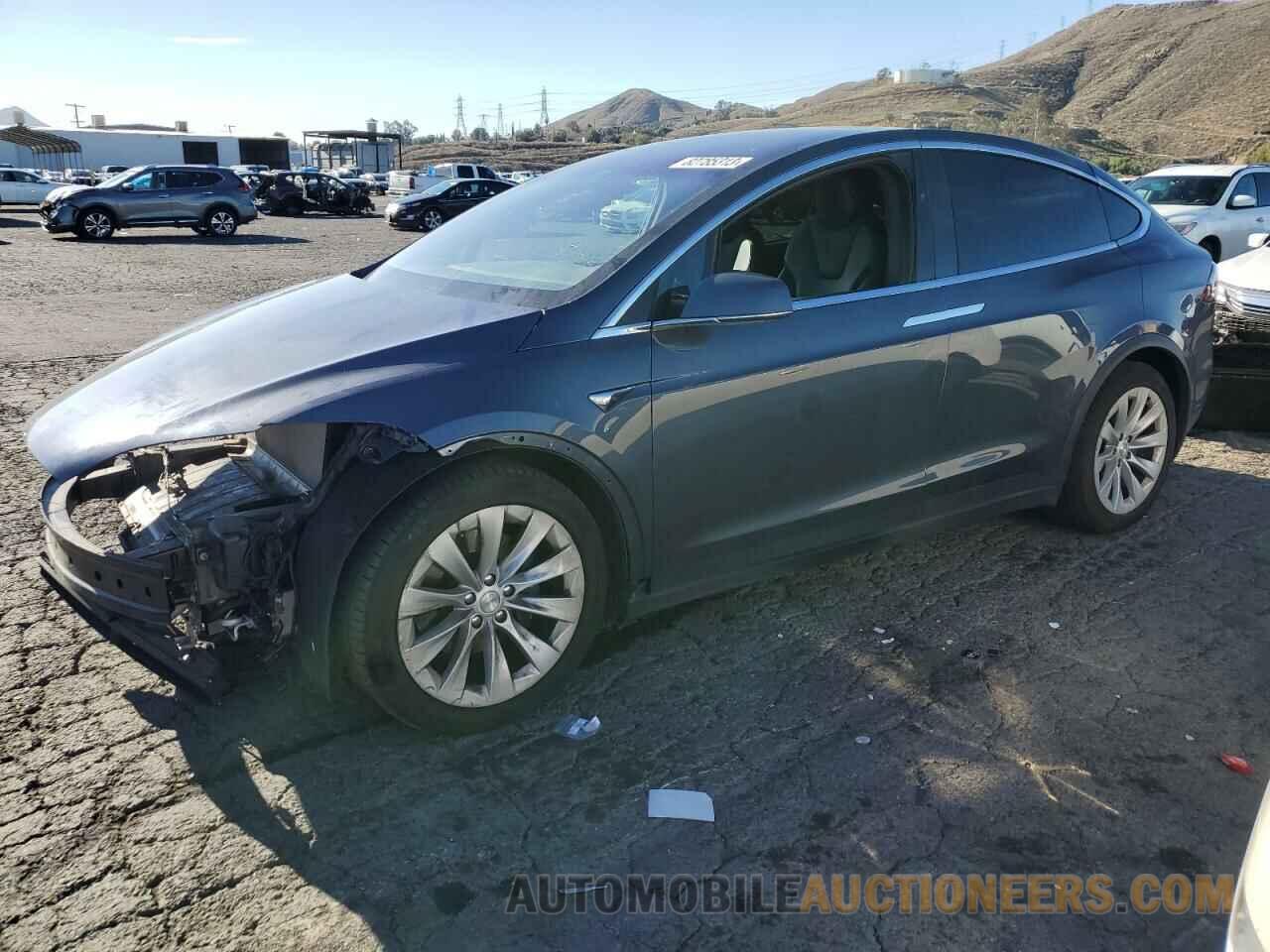 5YJXCDE29LF231346 TESLA MODEL X 2020