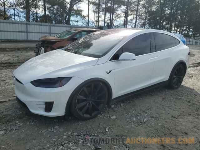 5YJXCDE29LF280126 TESLA MODEL X 2020