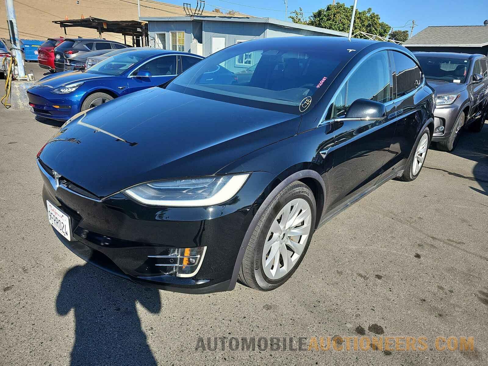 5YJXCDE2XHF044544 Tesla Model X 2017