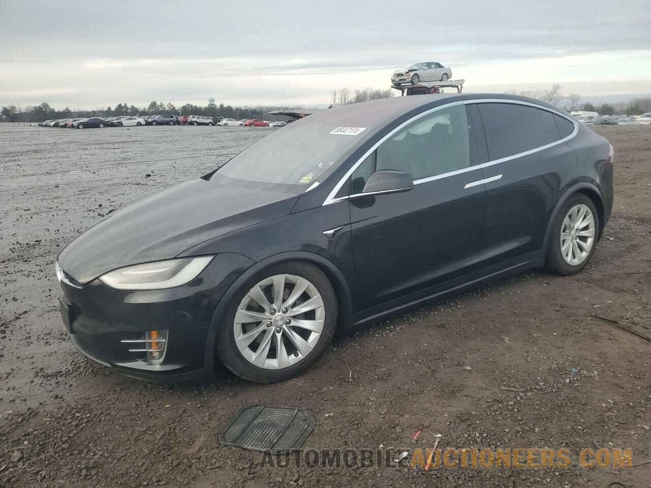 5YJXCDE2XHF049355 TESLA MODEL X 2017