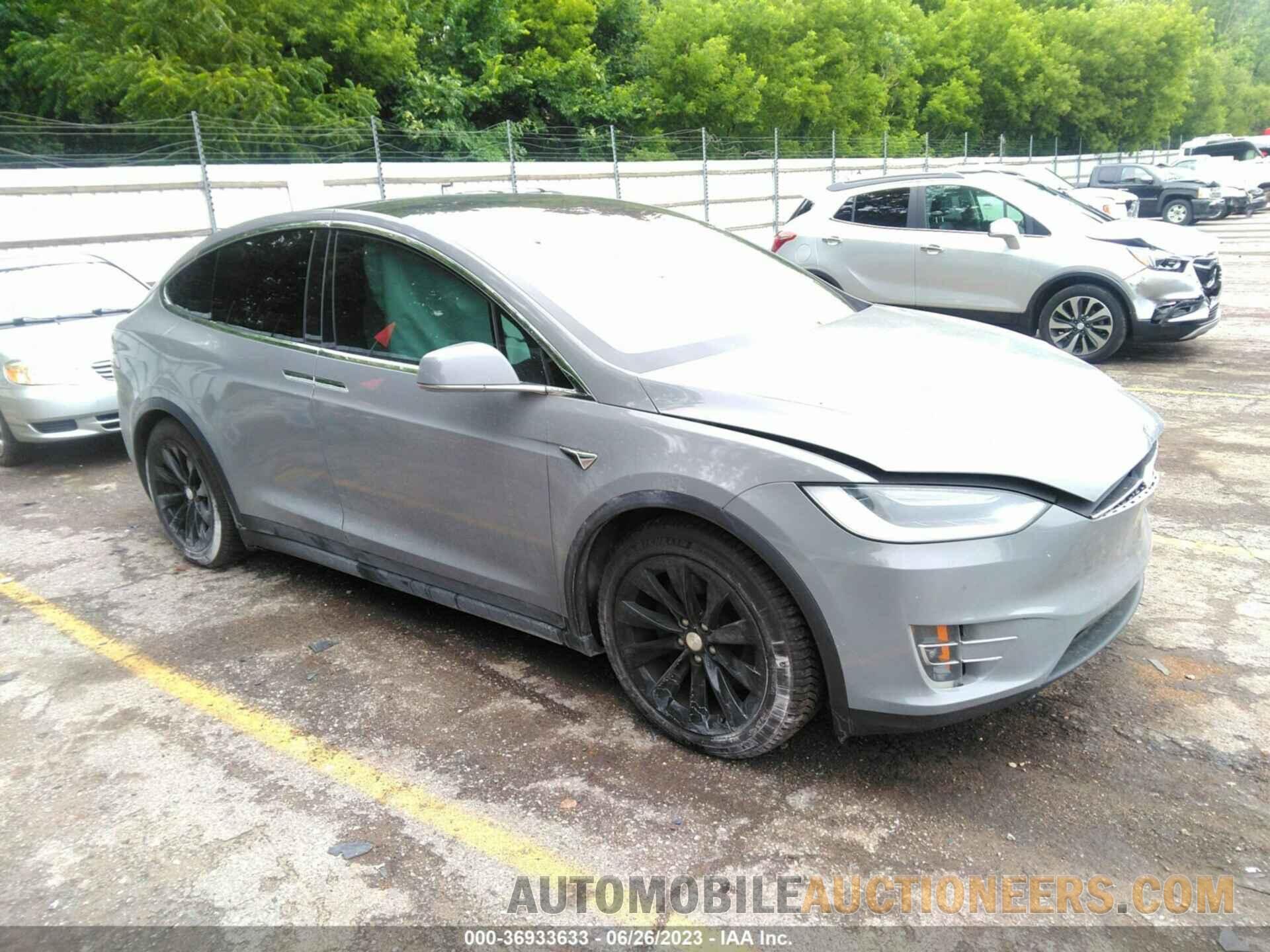 5YJXCDE2XHF052501 TESLA MODEL X 2017