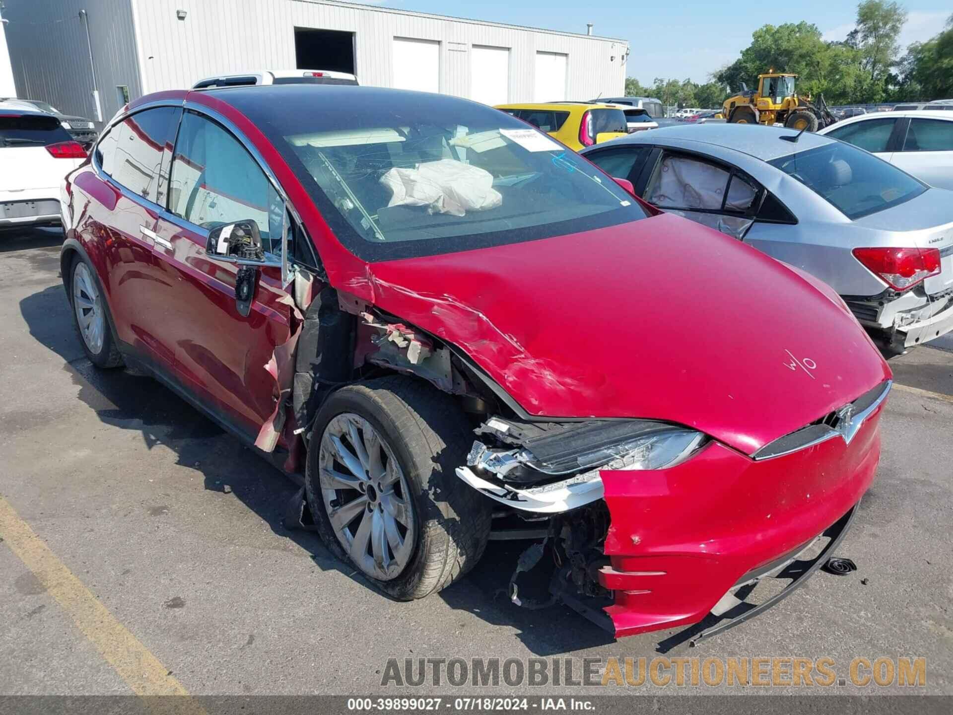 5YJXCDE2XHF076197 TESLA MODEL X 2017