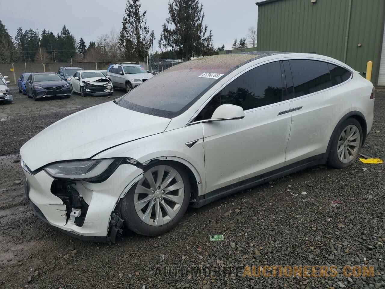 5YJXCDE2XJF088906 TESLA MODEL X 2018