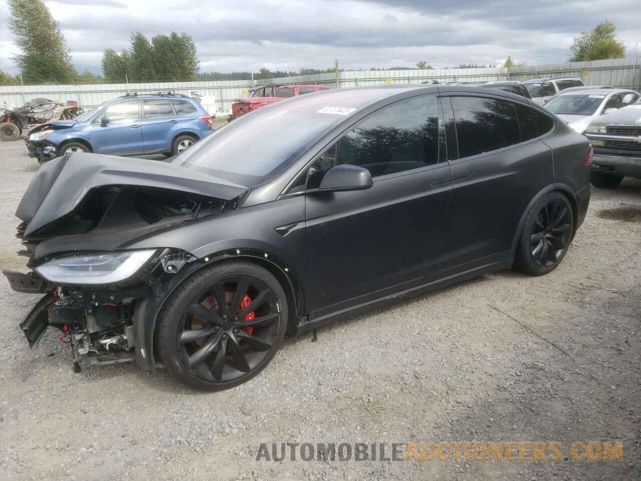 5YJXCDE41LF237143 TESLA MODEL X 2020