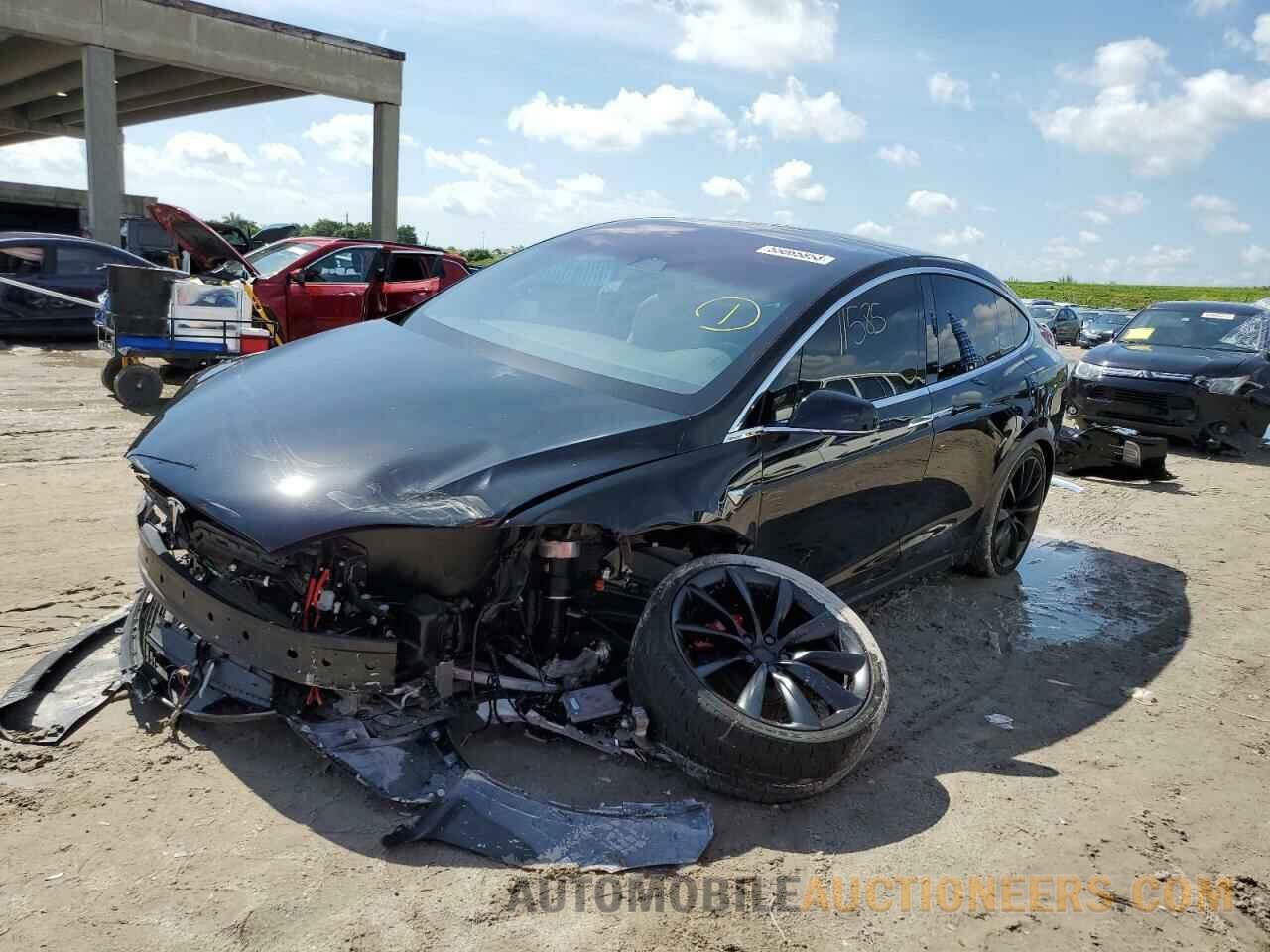 5YJXCDE41LF283796 TESLA MODEL X 2020