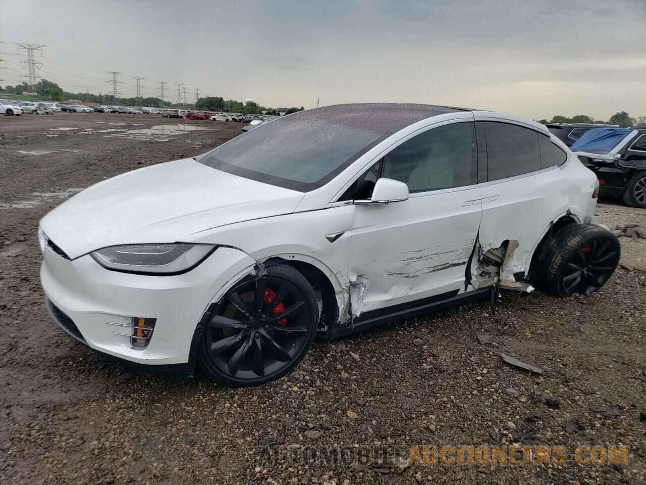 5YJXCDE44JF109492 TESLA MODEL X 2018