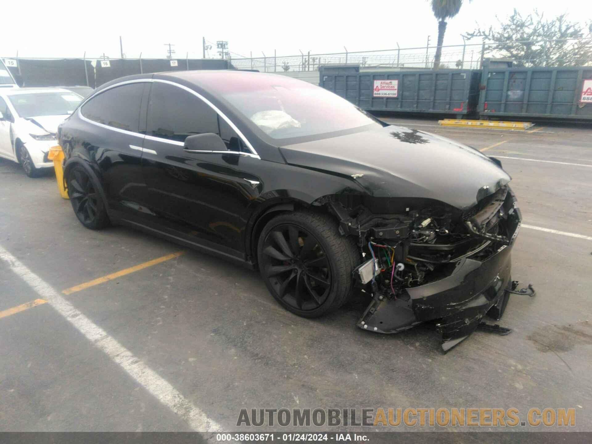 5YJXCDE45KF186499 TESLA MODEL X 2019