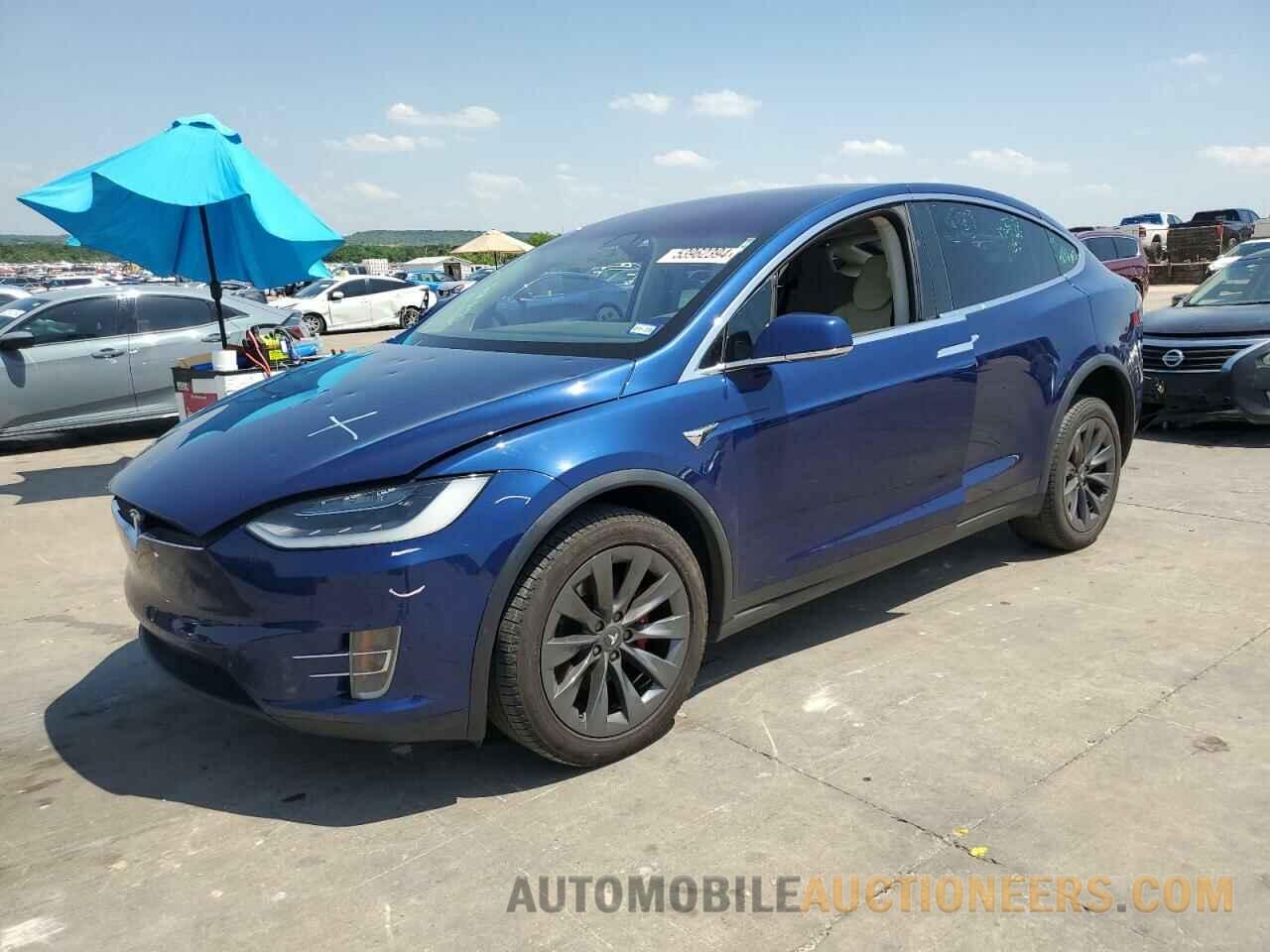 5YJXCDE47HF062727 TESLA MODEL X 2017