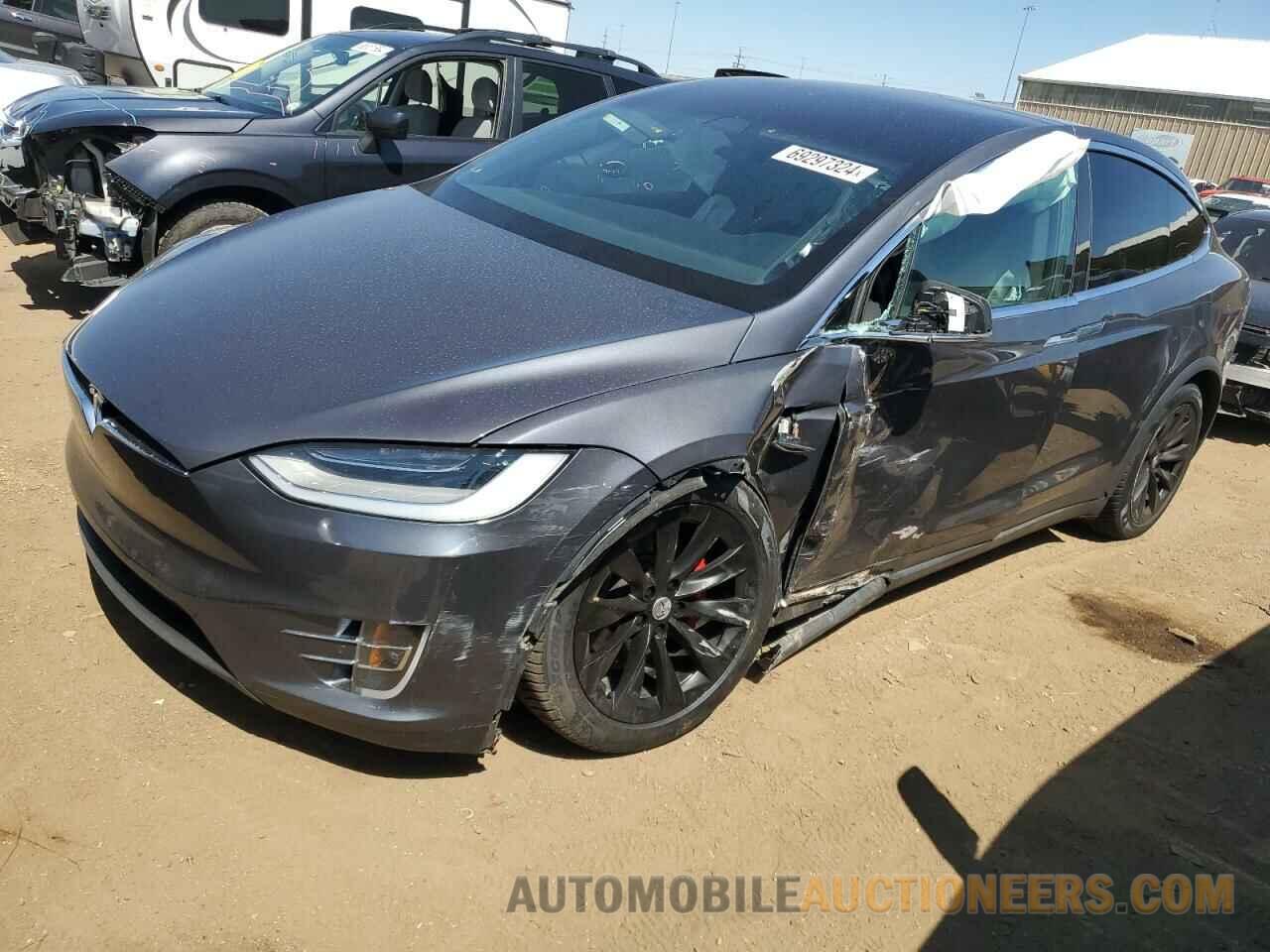 5YJXCDE49MF324807 TESLA MODEL X 2021