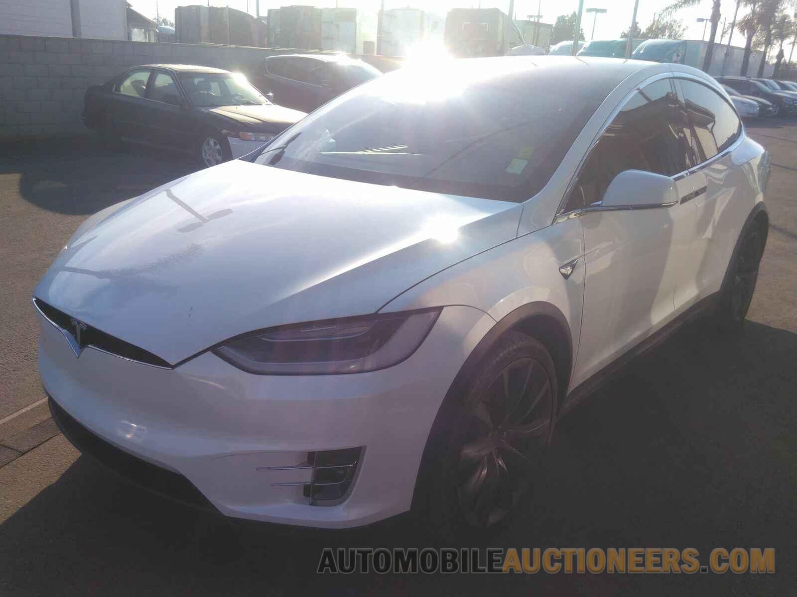 5YJXCDE4XKF185509 Tesla Model X 2019