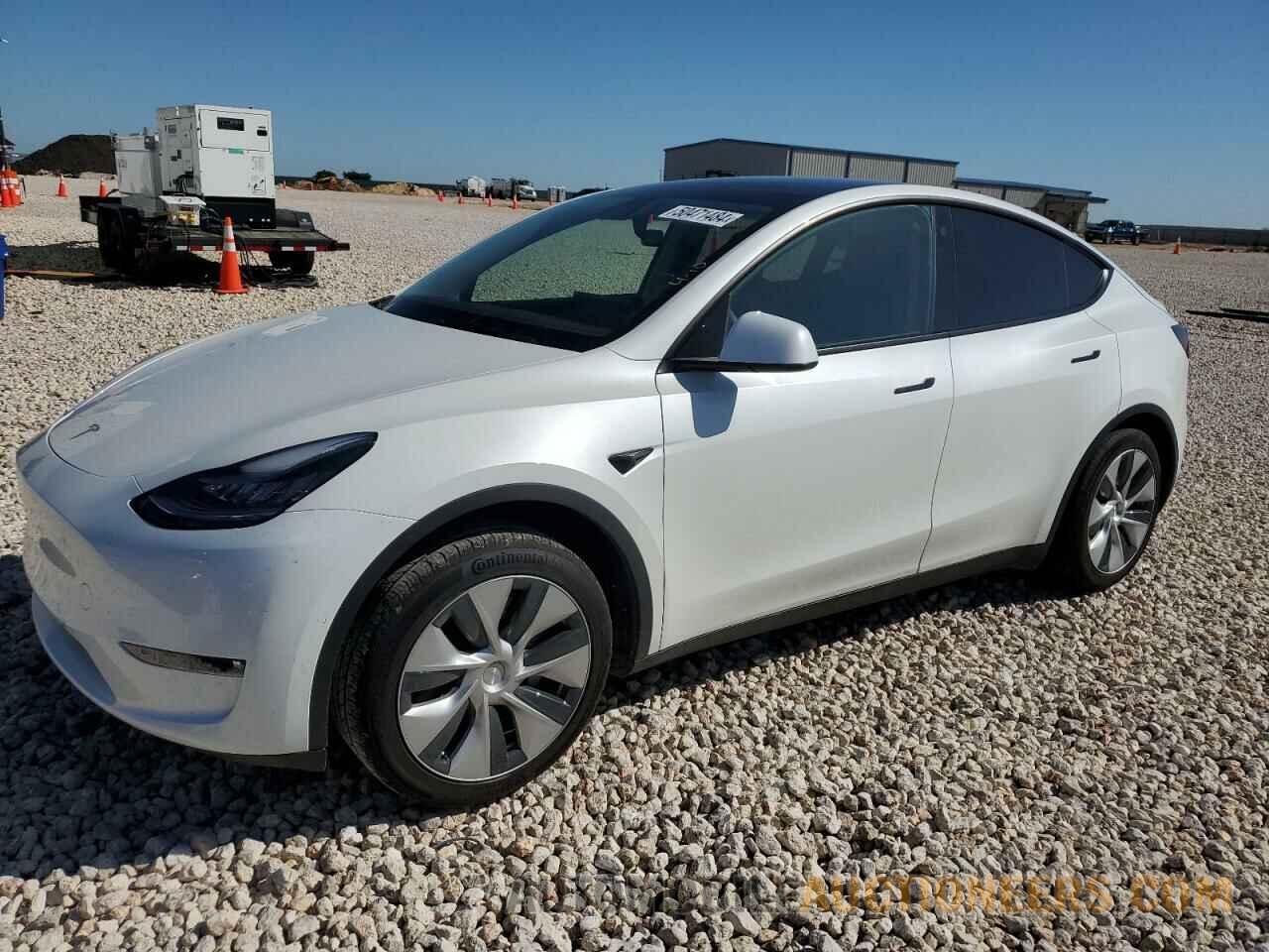 5YJYGAED1MF142722 TESLA MODEL Y 2021