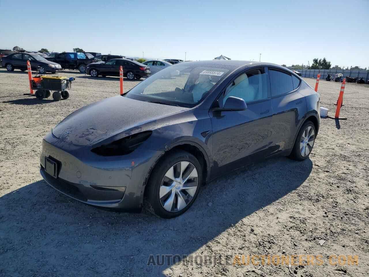 5YJYGAED2MF136055 TESLA MODEL Y 2021