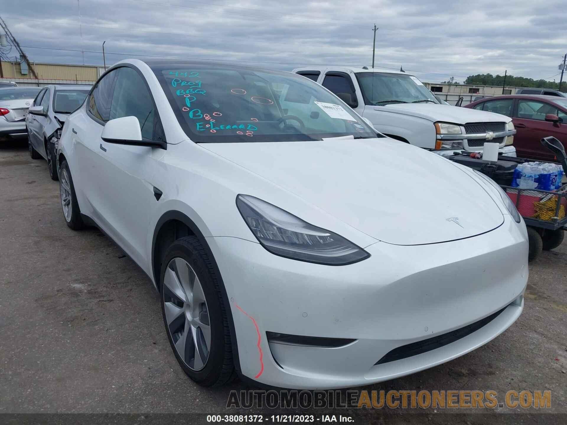 5YJYGAEDXMF177081 TESLA MODEL Y 2021