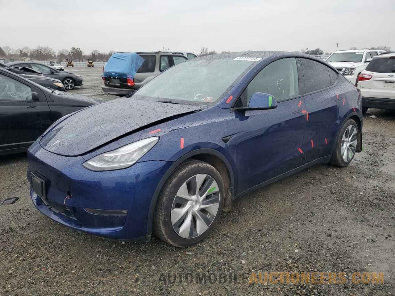 5YJYGAEE0MF145667 TESLA MODEL Y 2021