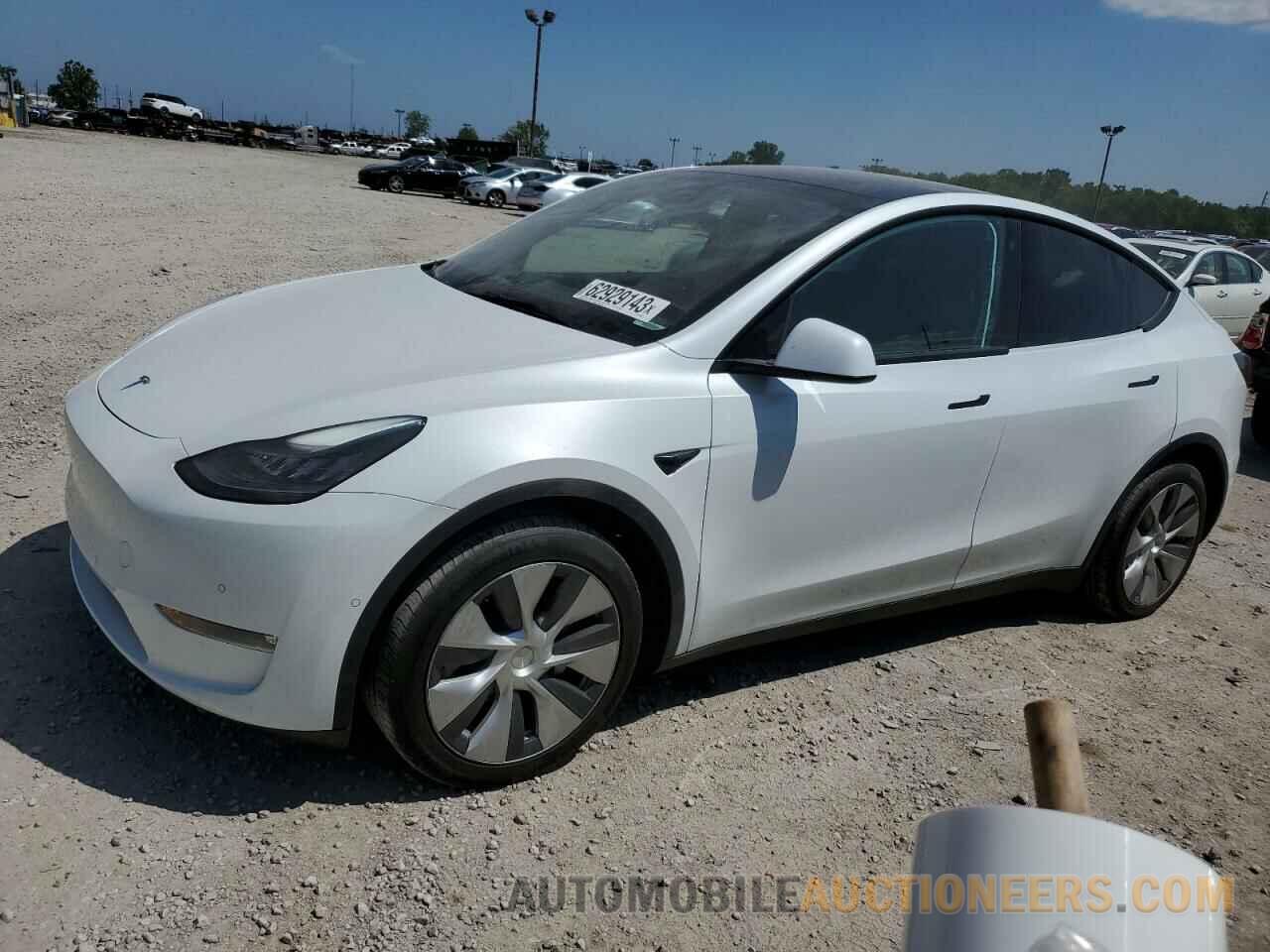 5YJYGAEE0MF180063 TESLA MODEL Y 2021