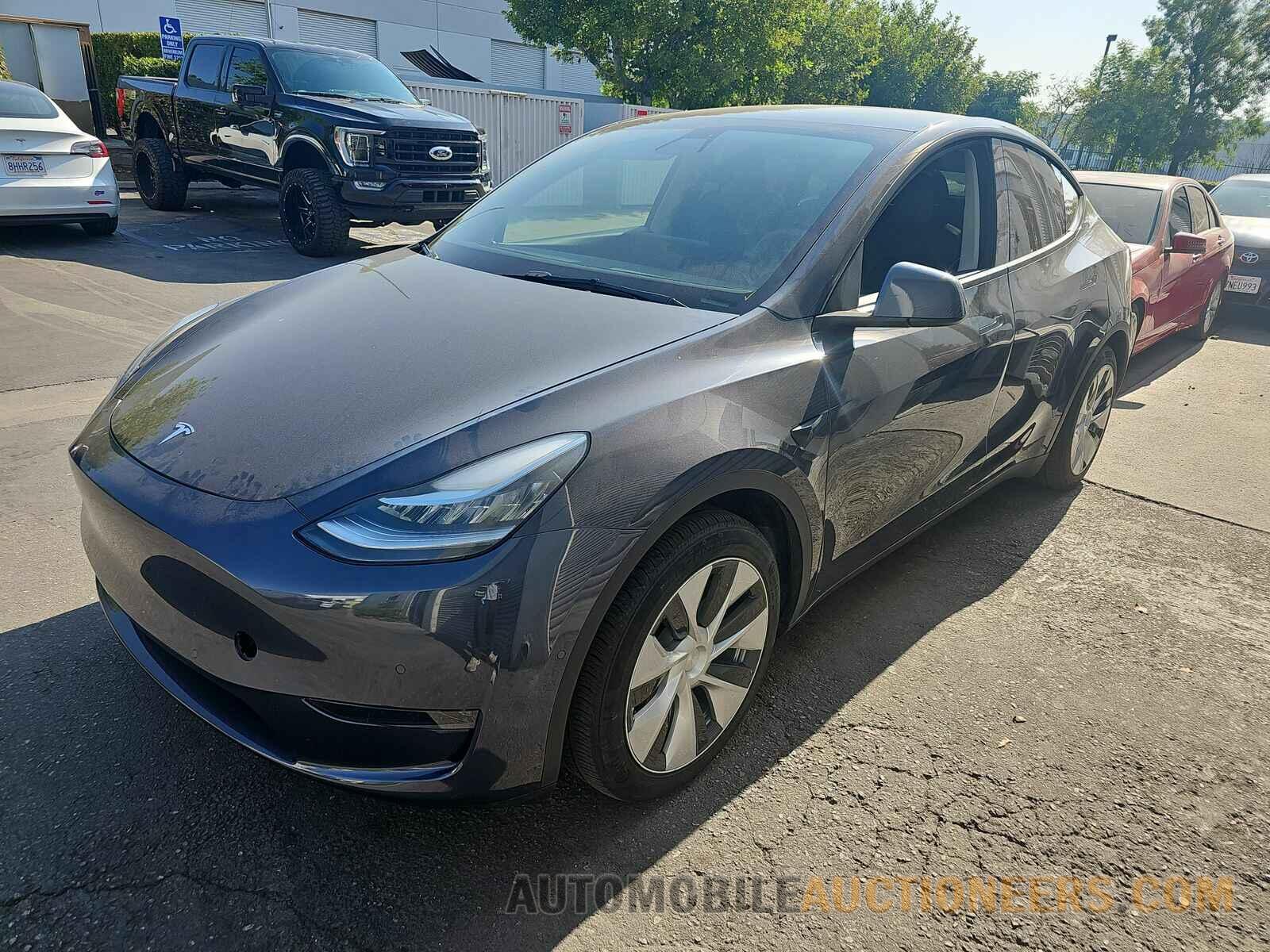 5YJYGAEE0MF218343 Tesla Mo 2021