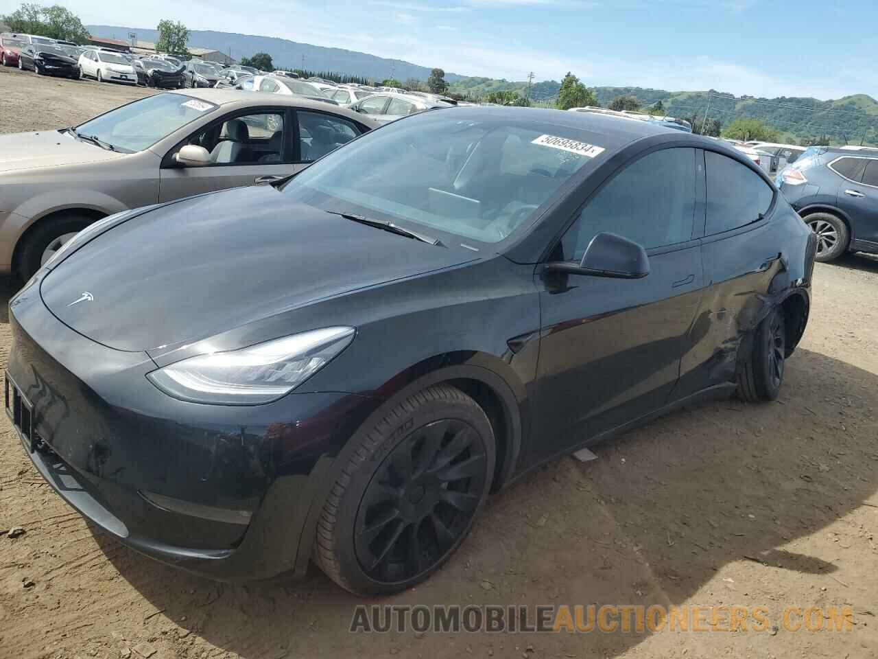 5YJYGAEE0MF223123 TESLA MODEL Y 2021