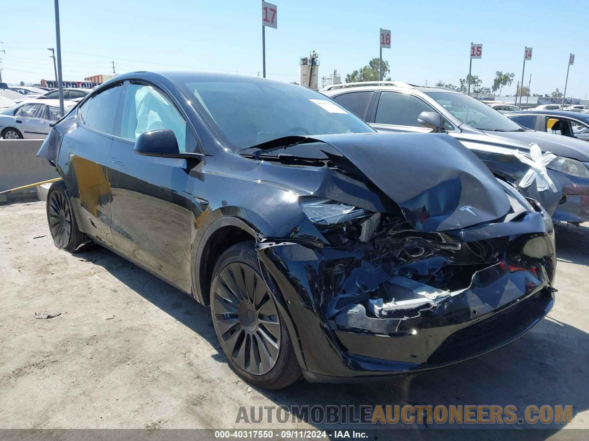 5YJYGAEE0MF299487 TESLA MODEL Y 2021