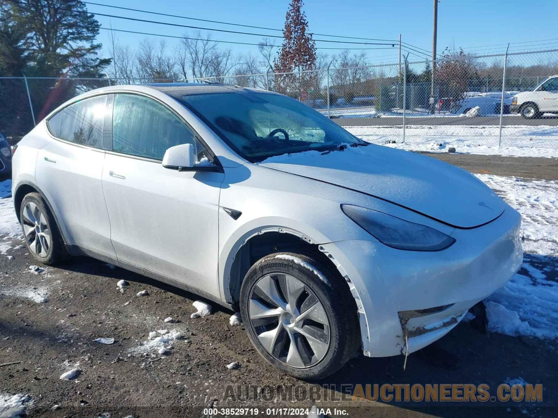 5YJYGAEE1MF112550 TESLA MODEL Y 2021