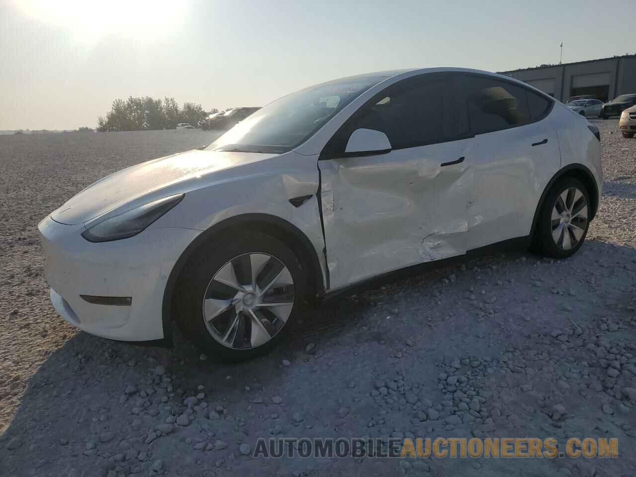 5YJYGAEE1MF145242 TESLA MODEL Y 2021