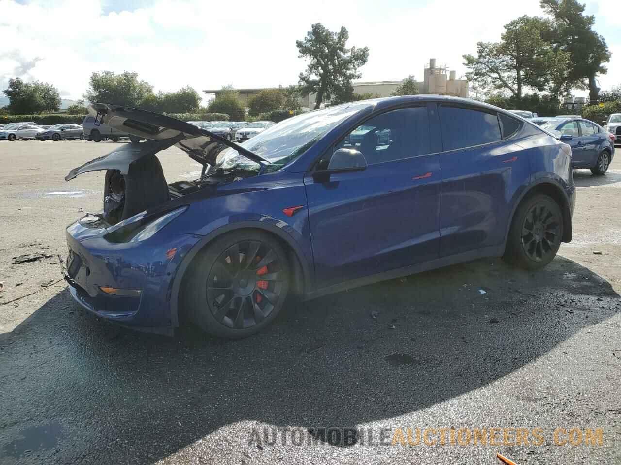 5YJYGAEE1MF158685 TESLA MODEL Y 2021