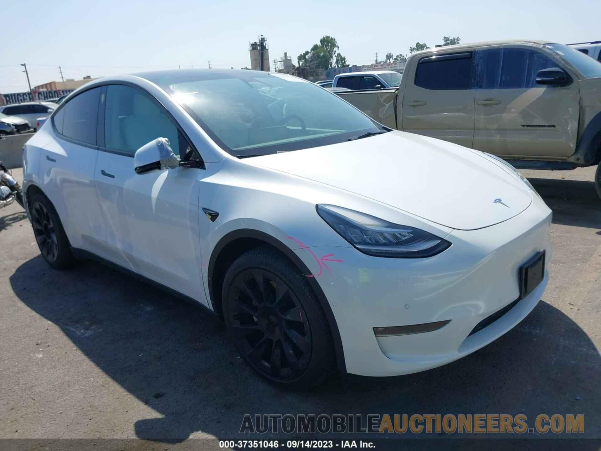 5YJYGAEE1MF198412 TESLA MODEL Y 2021