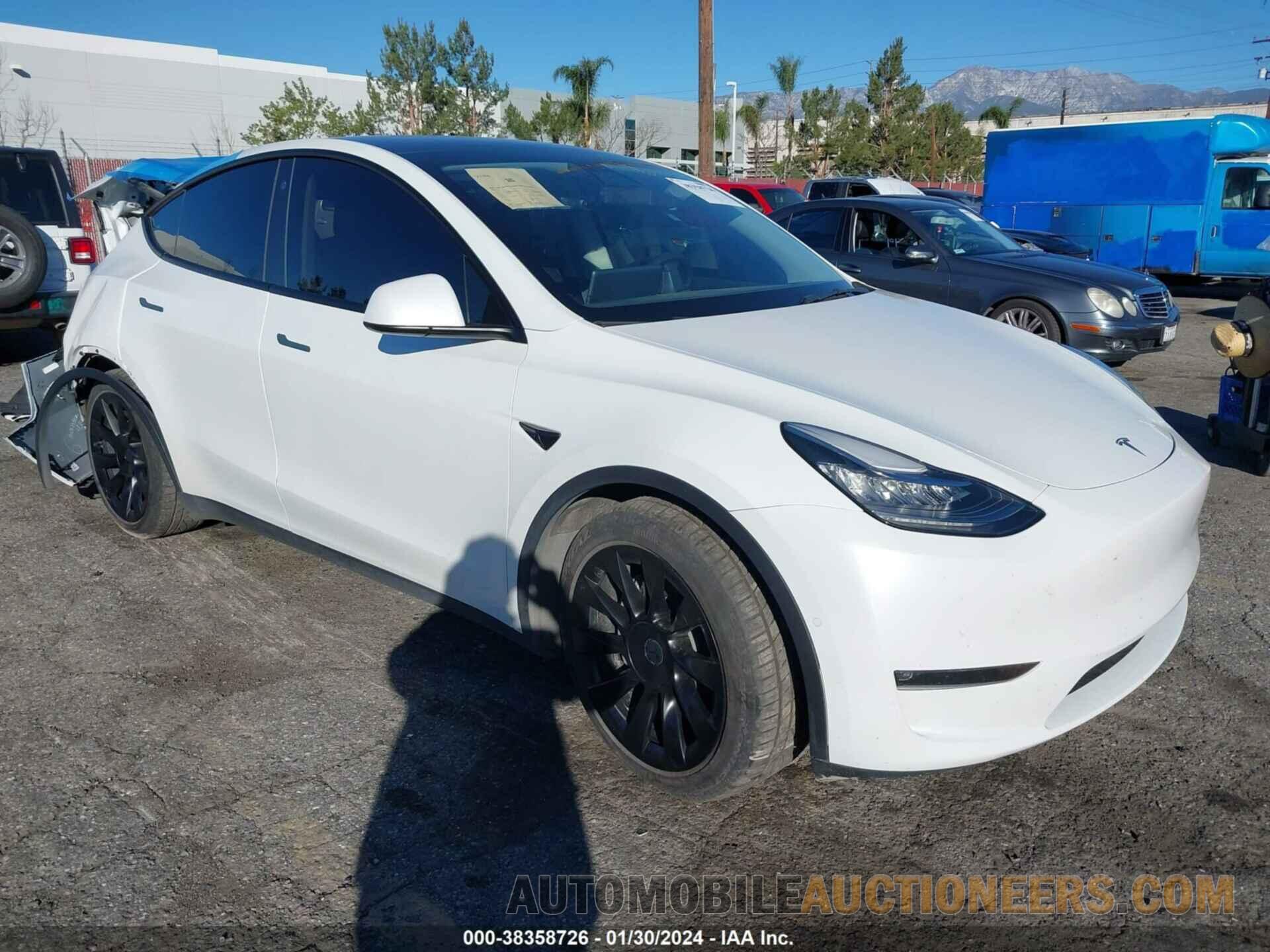 5YJYGAEE1MF277403 TESLA MODEL Y 2021