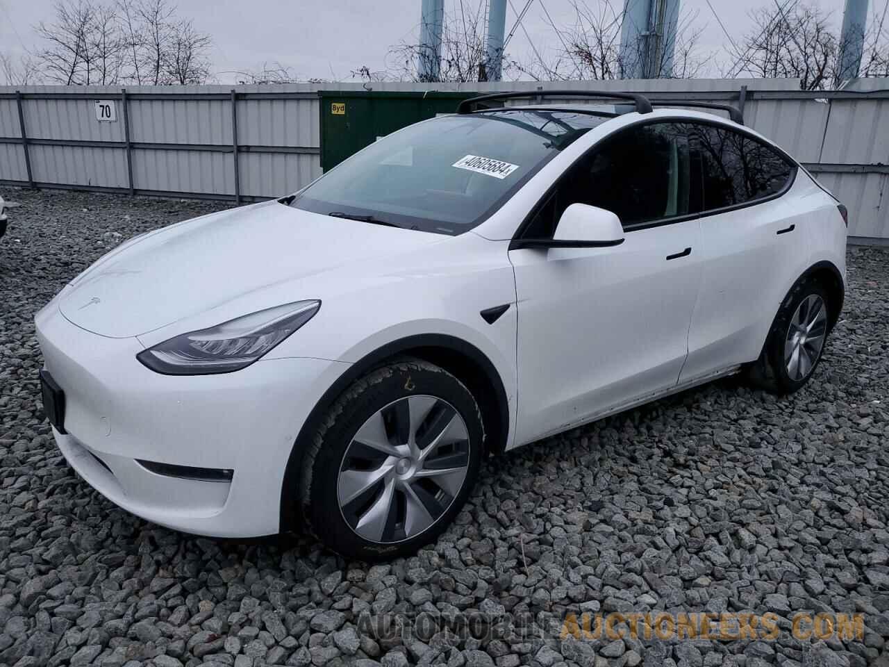 5YJYGAEE2MF148683 TESLA MODEL Y 2021