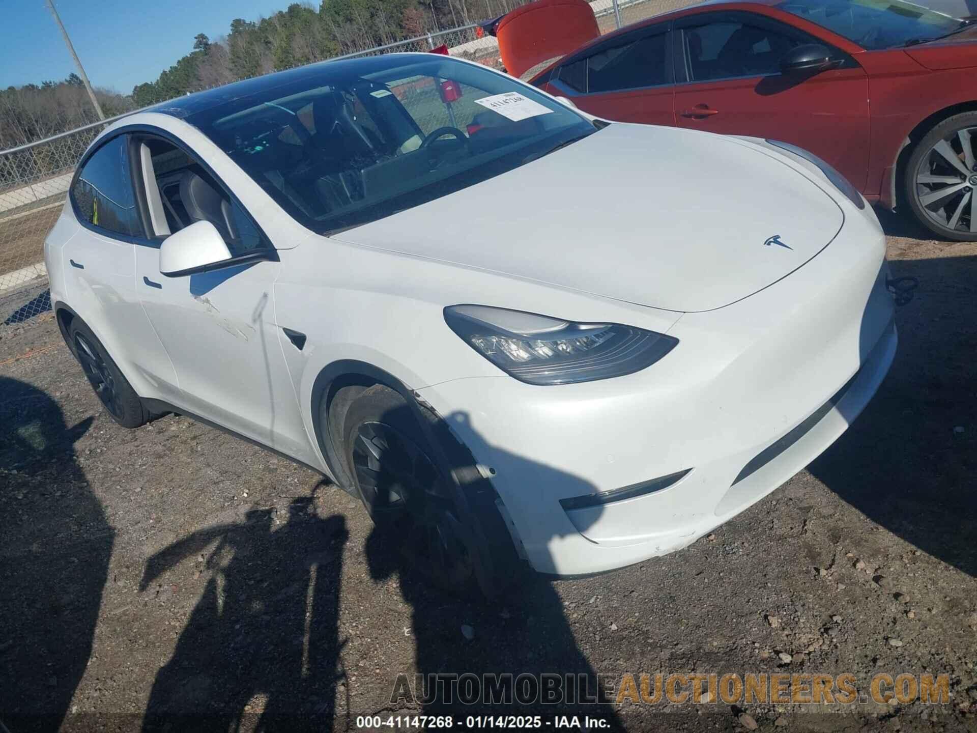 5YJYGAEE2MF188813 TESLA MODEL Y 2021