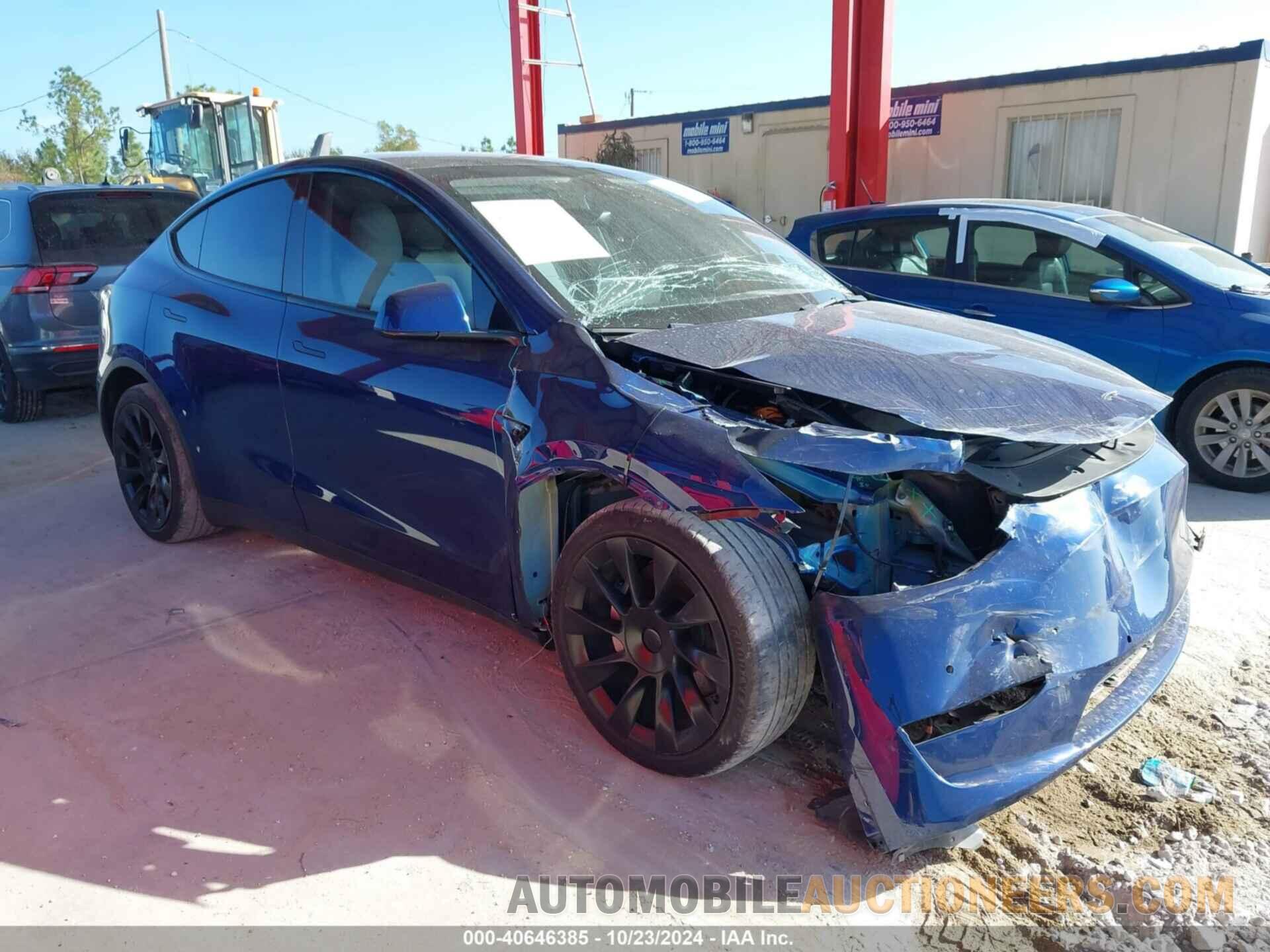 5YJYGAEE2MF293562 TESLA MODEL Y 2021