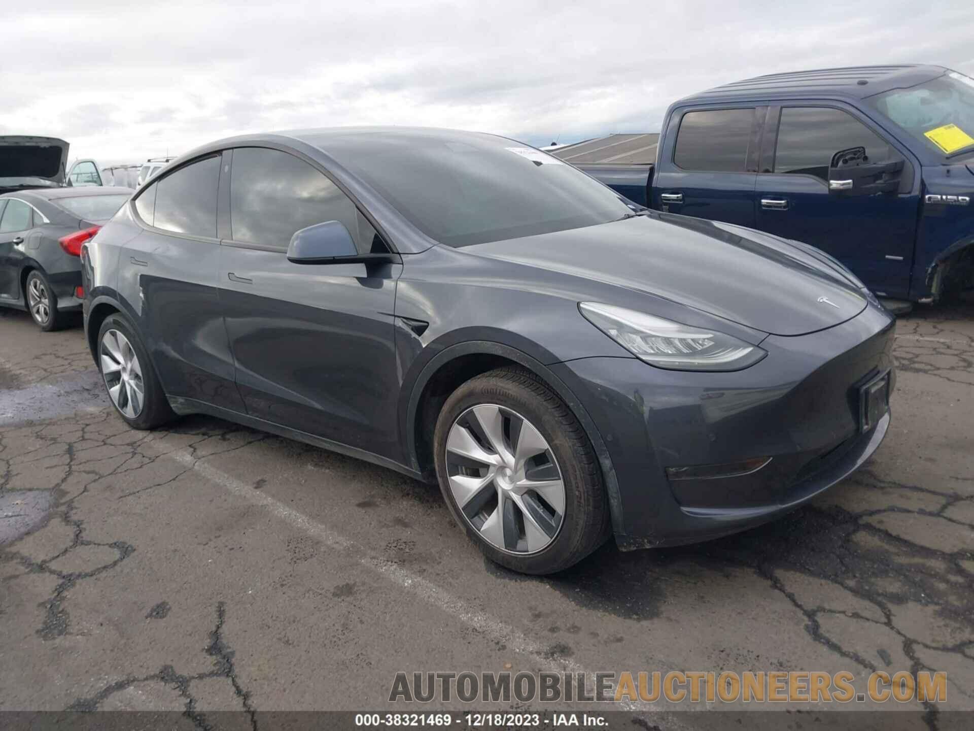 5YJYGAEE3MF150782 TESLA MODEL Y 2021