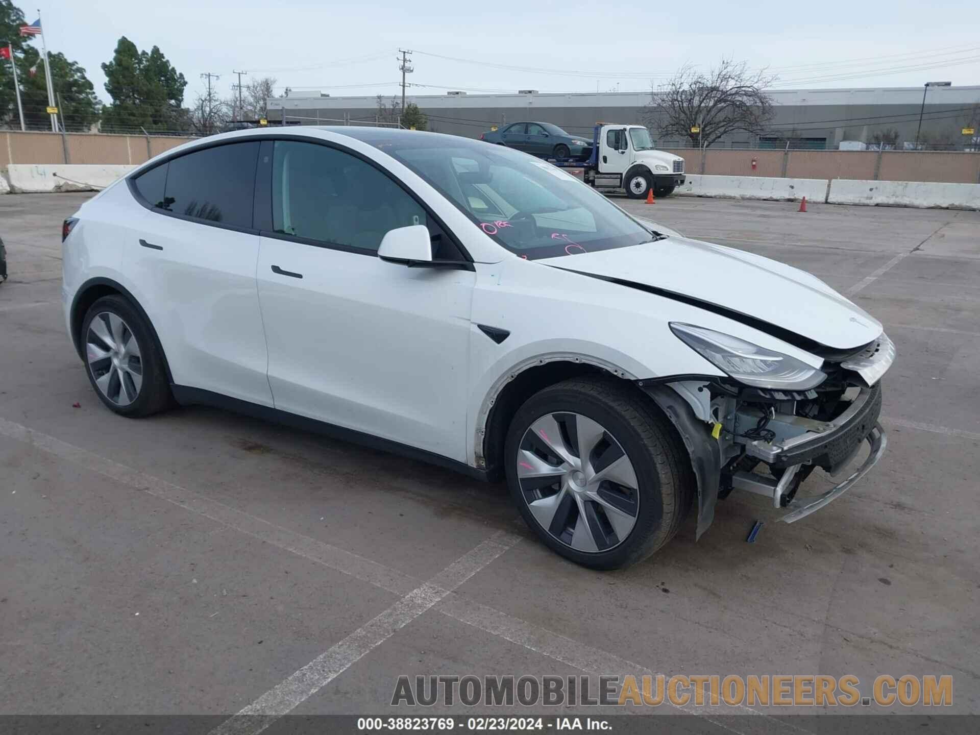 5YJYGAEE3MF238392 TESLA MODEL Y 2021