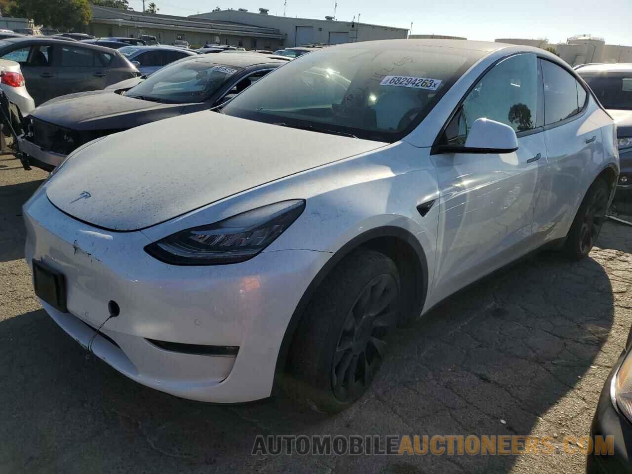 5YJYGAEE3MF297992 TESLA MODEL Y 2021