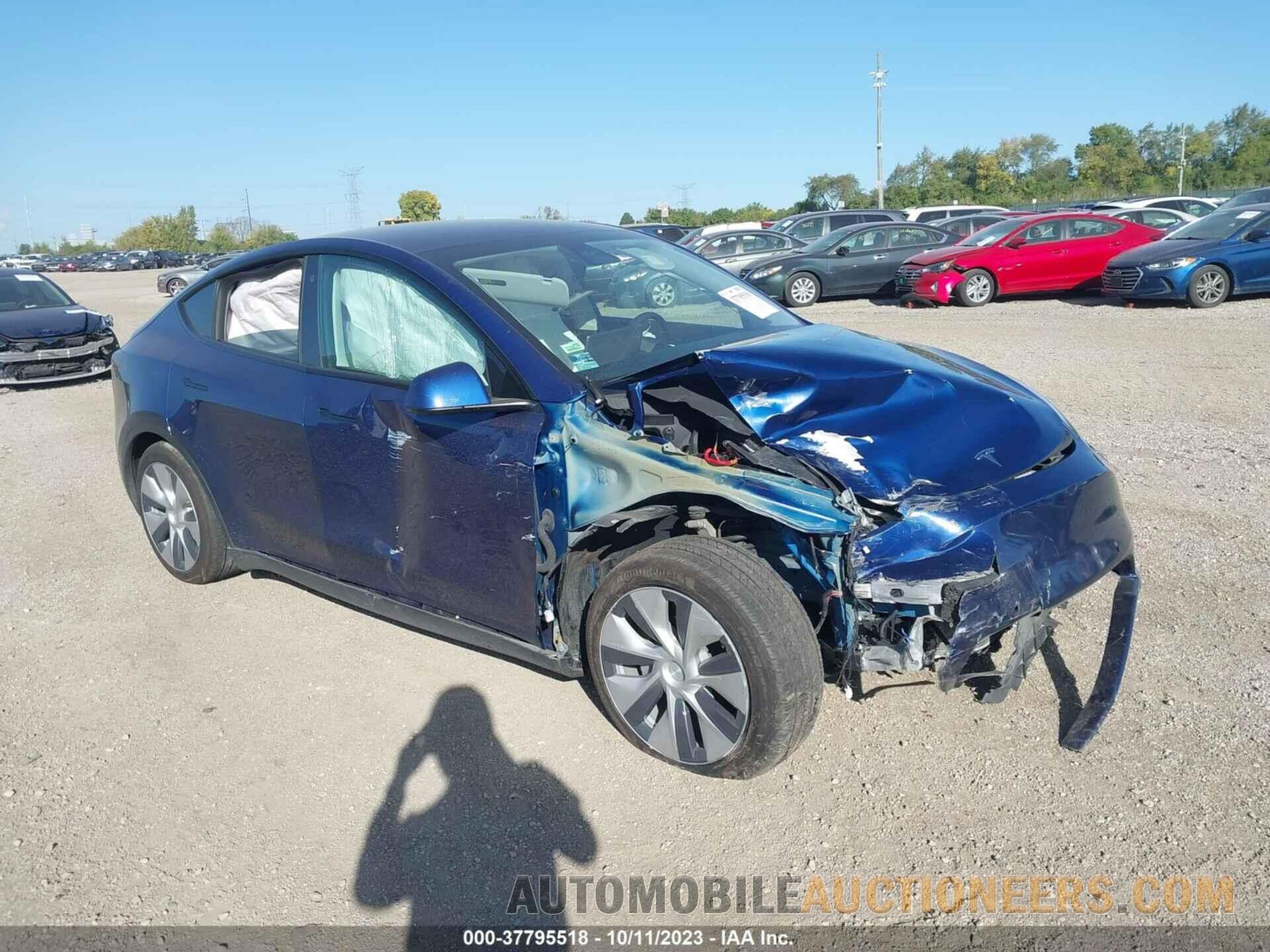 5YJYGAEE4MF230690 TESLA MODEL Y 2021