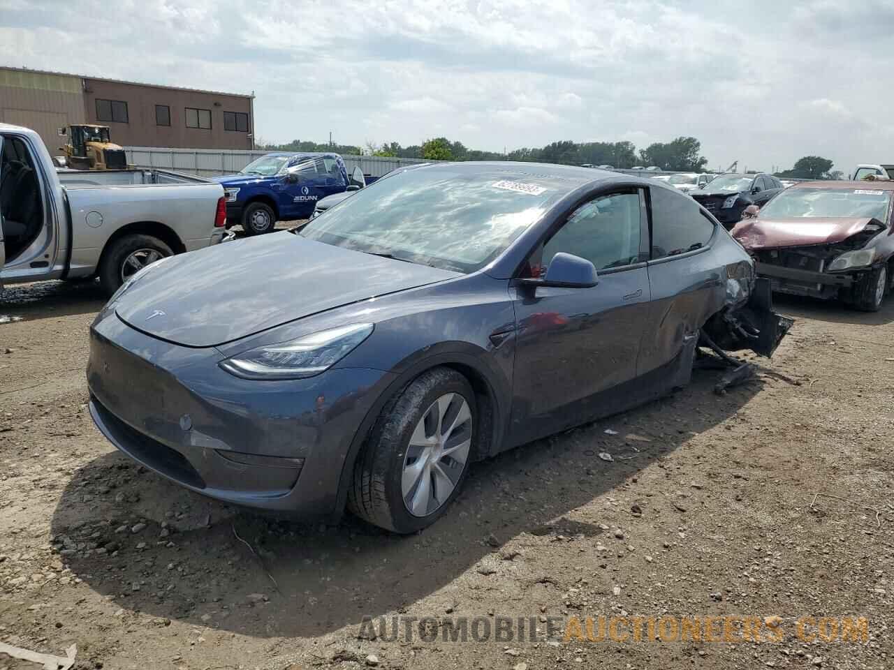 5YJYGAEE5MF134955 TESLA MODEL Y 2021