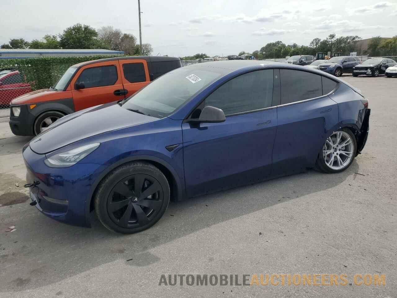 5YJYGAEE5MF186702 TESLA MODEL Y 2021