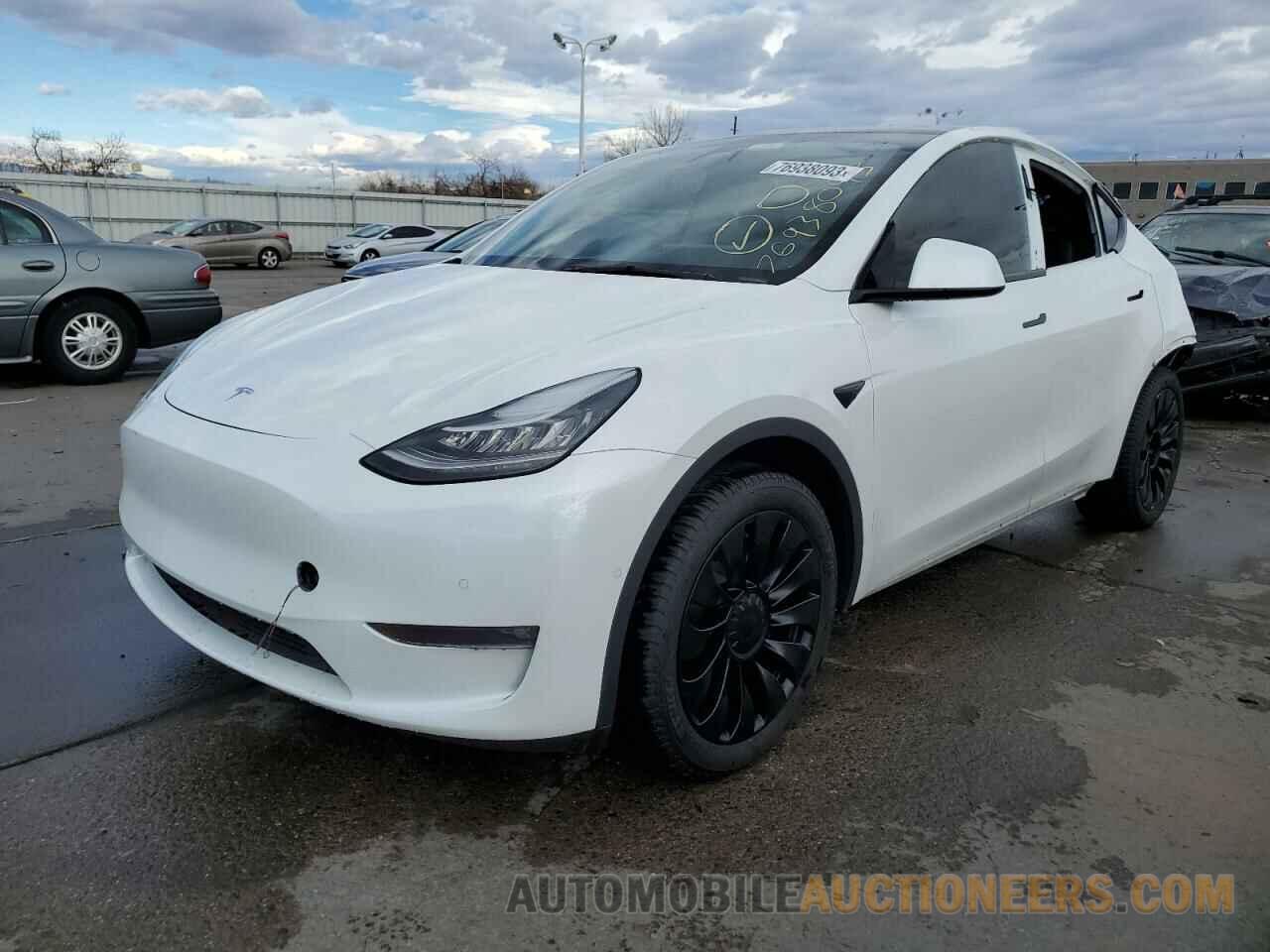 5YJYGAEE5MF189003 TESLA MODEL Y 2021