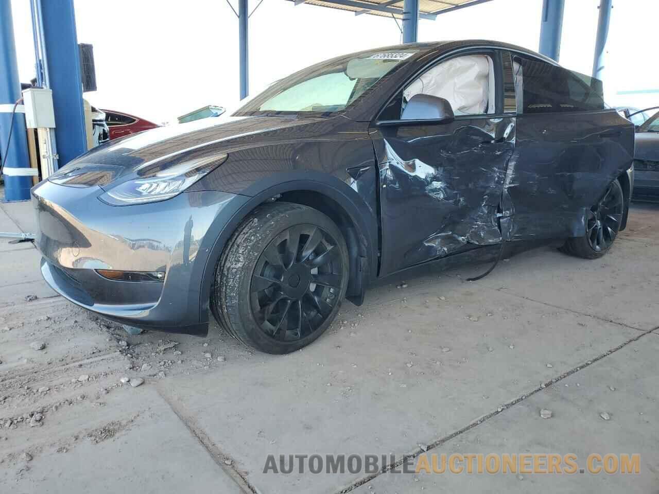 5YJYGAEE5MF195156 TESLA MODEL Y 2021