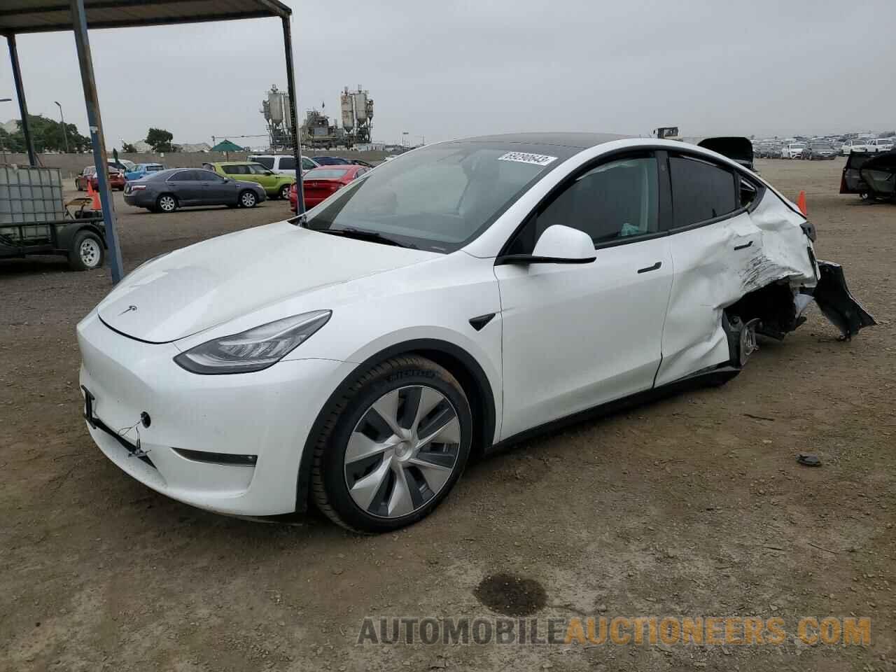 5YJYGAEE5MF285116 TESLA MODEL Y 2021