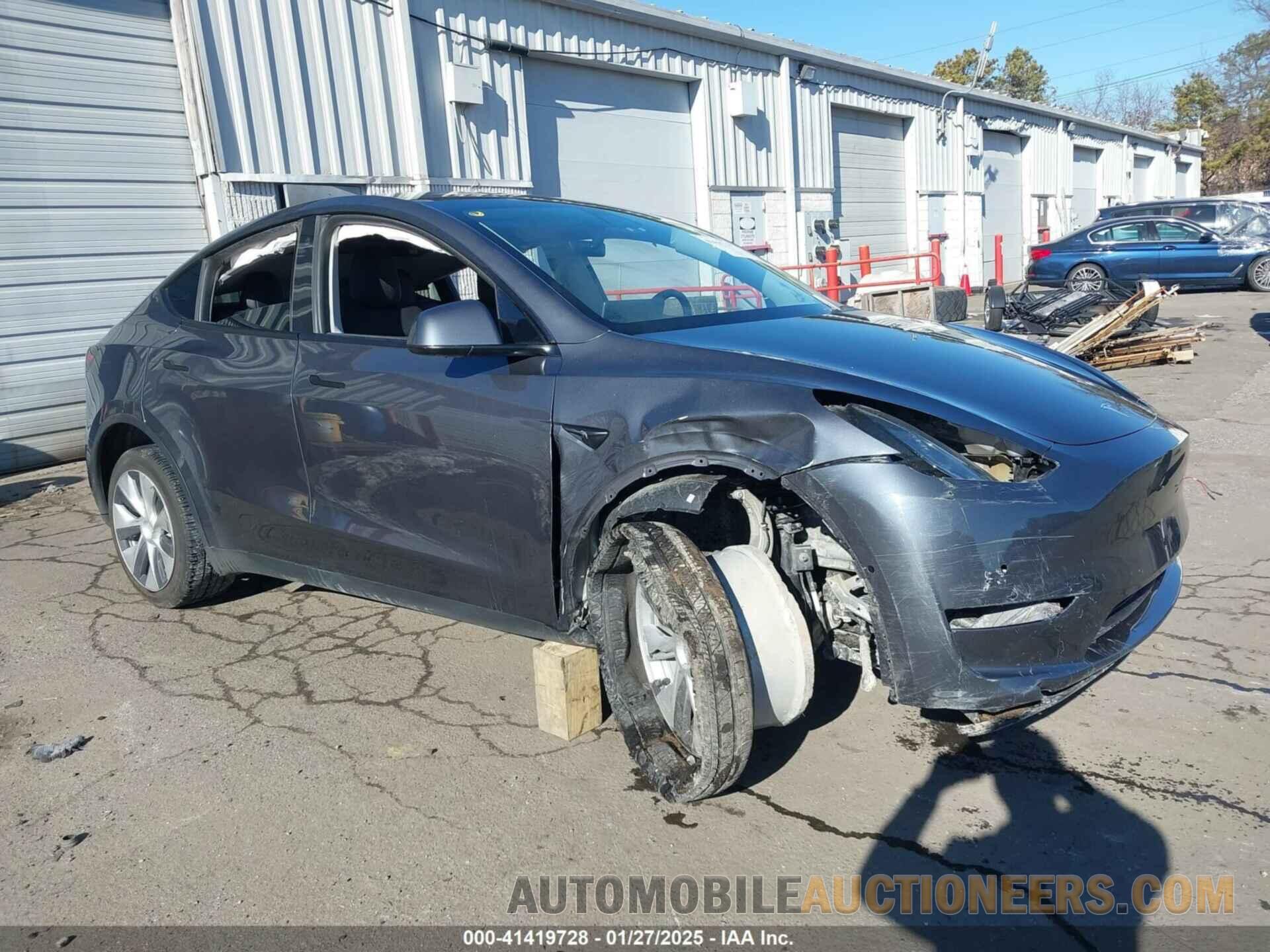 5YJYGAEE6MF180410 TESLA MODEL Y 2021