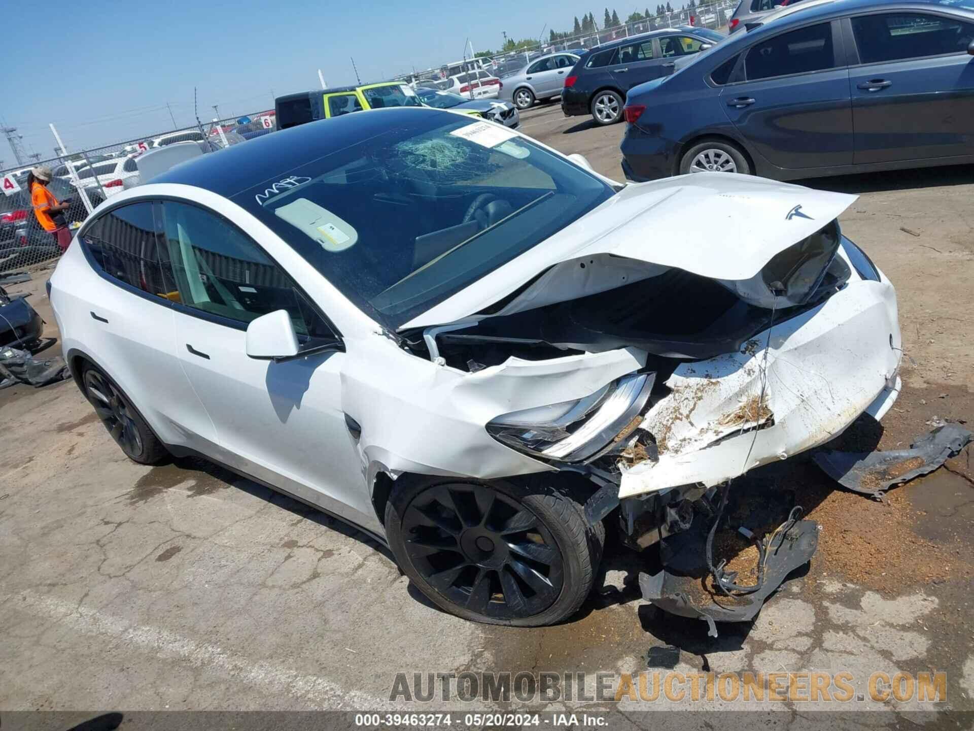 5YJYGAEE6MF218430 TESLA MODEL Y 2021